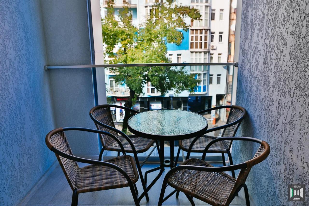 Libereco Aparthotel Μπατούμι Εξωτερικό φωτογραφία