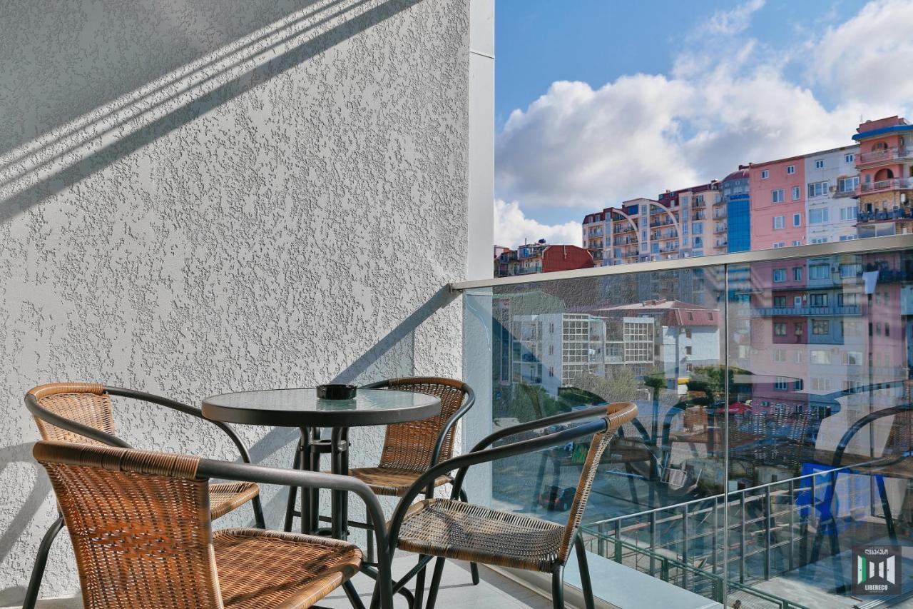 Libereco Aparthotel Μπατούμι Εξωτερικό φωτογραφία